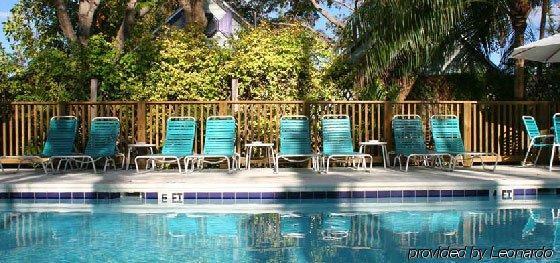 Hotel Island City House 3*